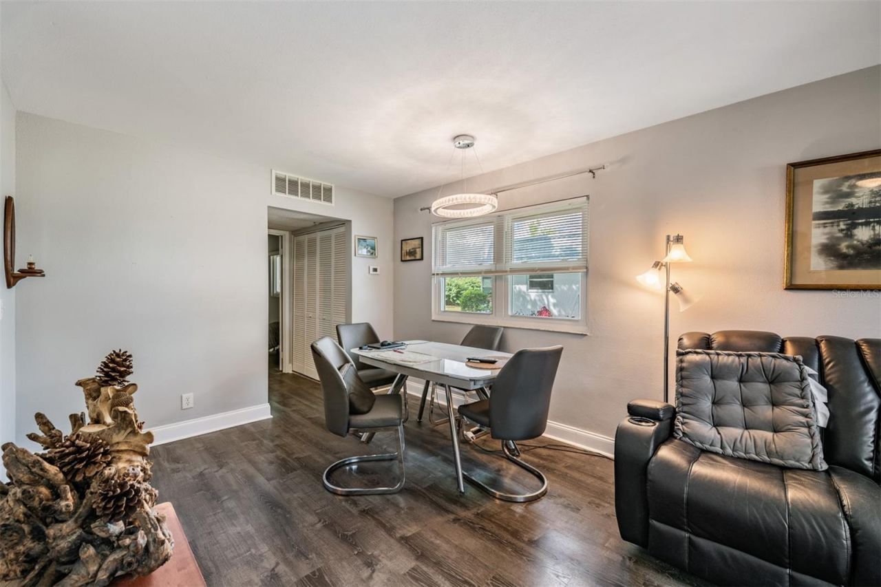 302 Andover Place S, Unit 167, Sun City Center, FL 33573 Photo
