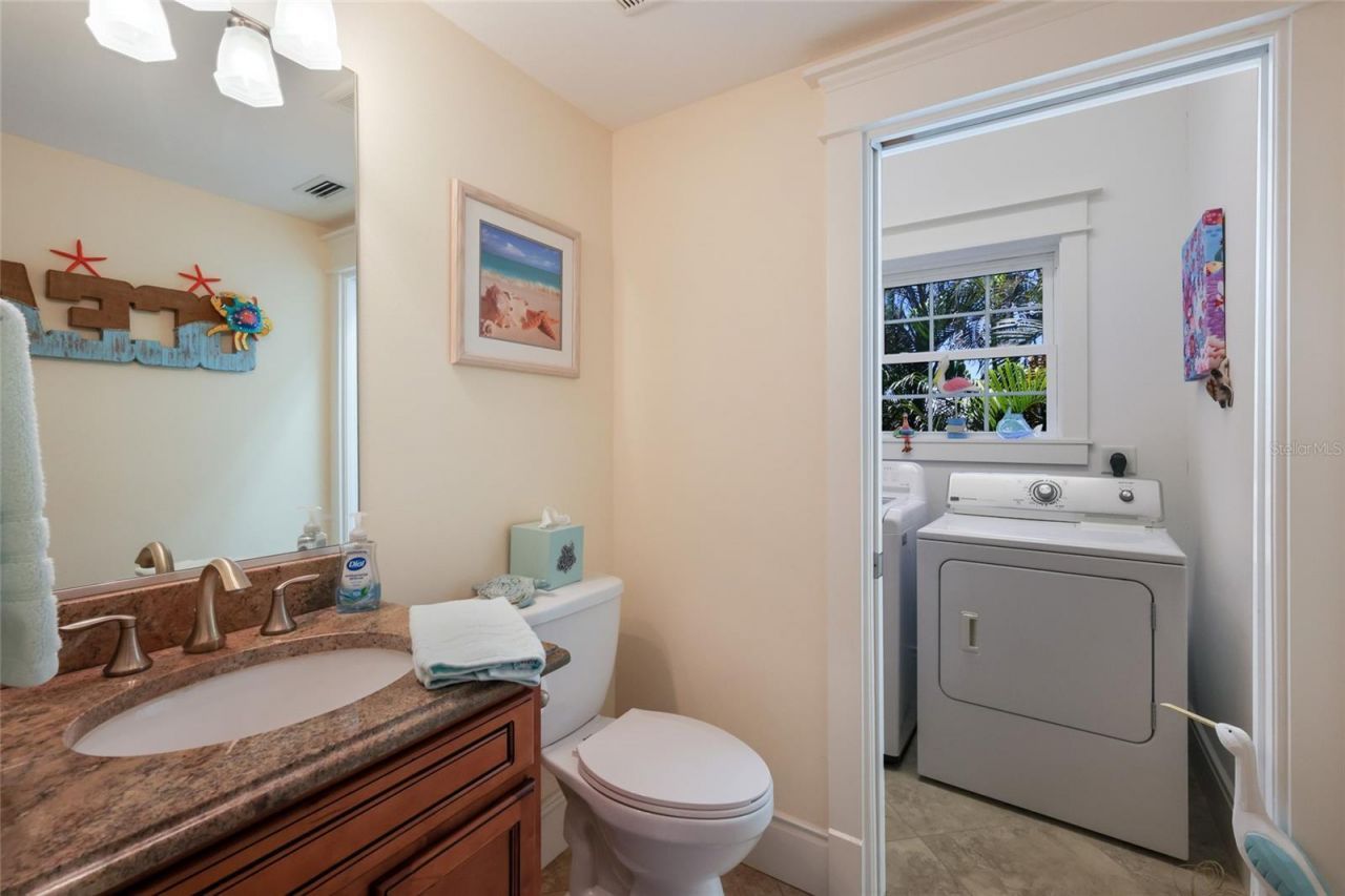 309 68th Street, Holmes Beach, FL 34217 Photo