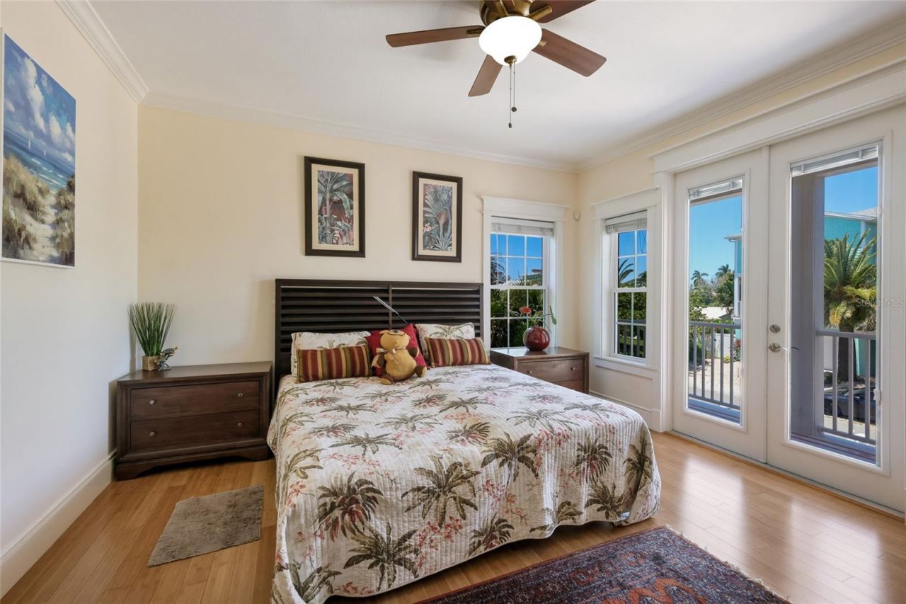 309 68th Street, Holmes Beach, FL 34217 Photo