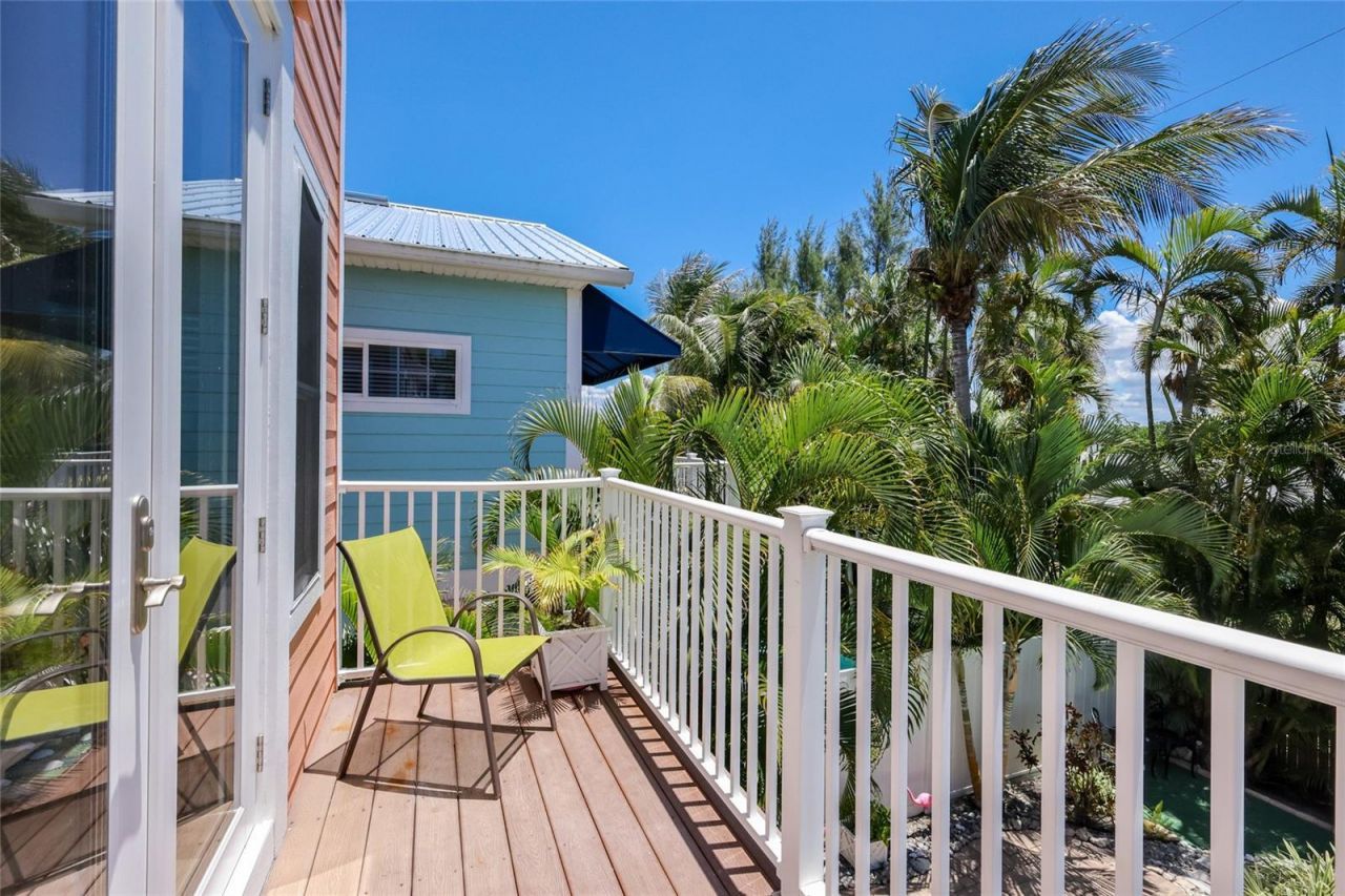 309 68th Street, Holmes Beach, FL 34217 Photo