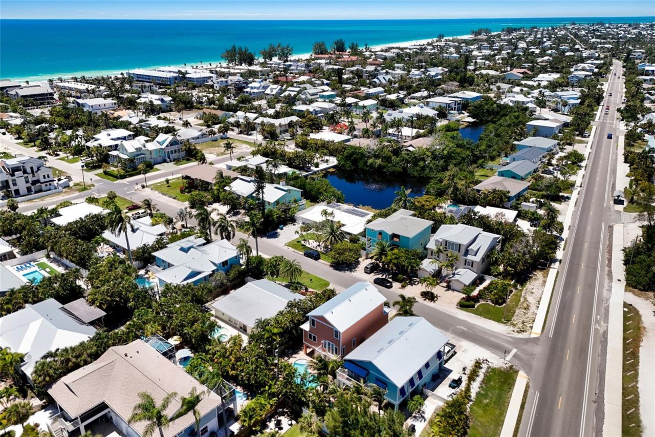 309 68th Street, Holmes Beach, FL 34217 Photo