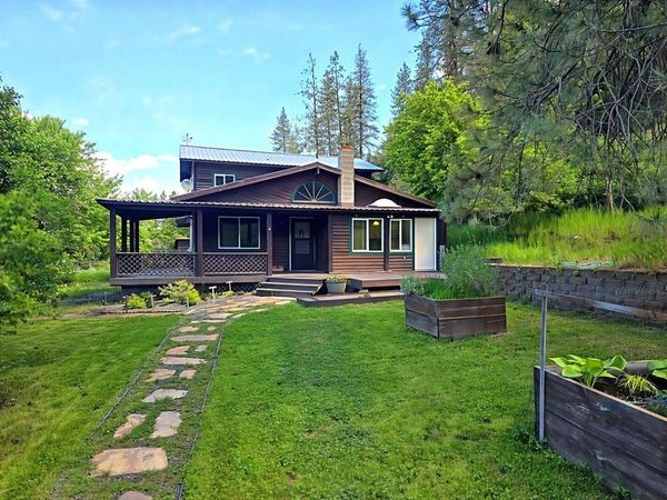 1612 Rickey Canyon Rd, Kettle Falls, WA 99141