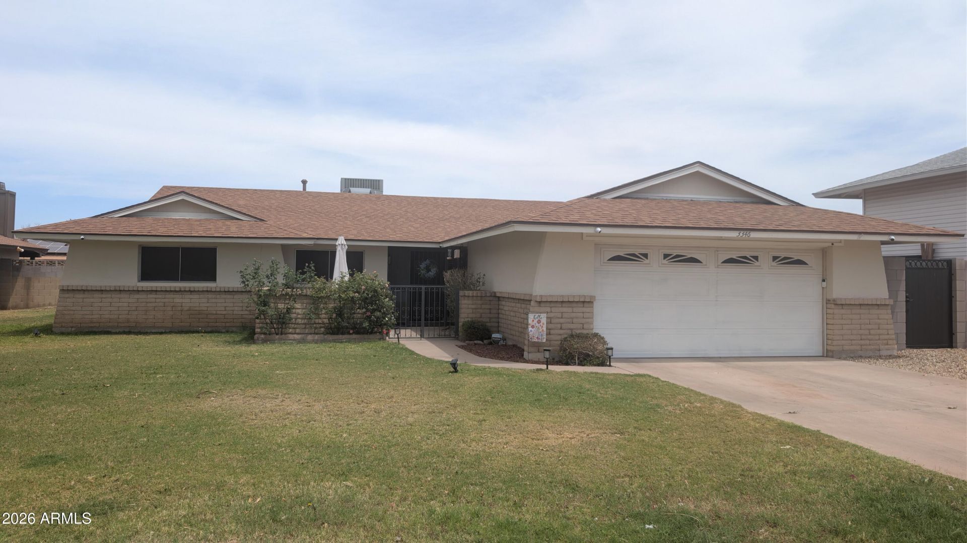 3346 W Hearn Road, Phoenix, AZ 85053 Main Photo