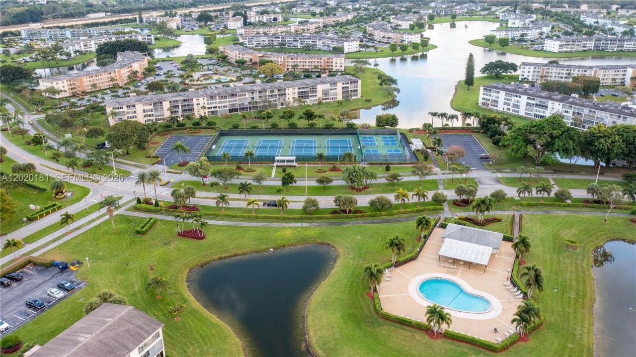303 Preston H , Unit 303, Boca Raton, FL 33434 Photo