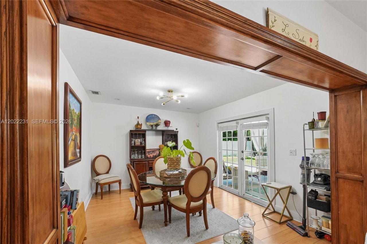 7980 SW 52nd Ave, Miami, FL 33143 Photo