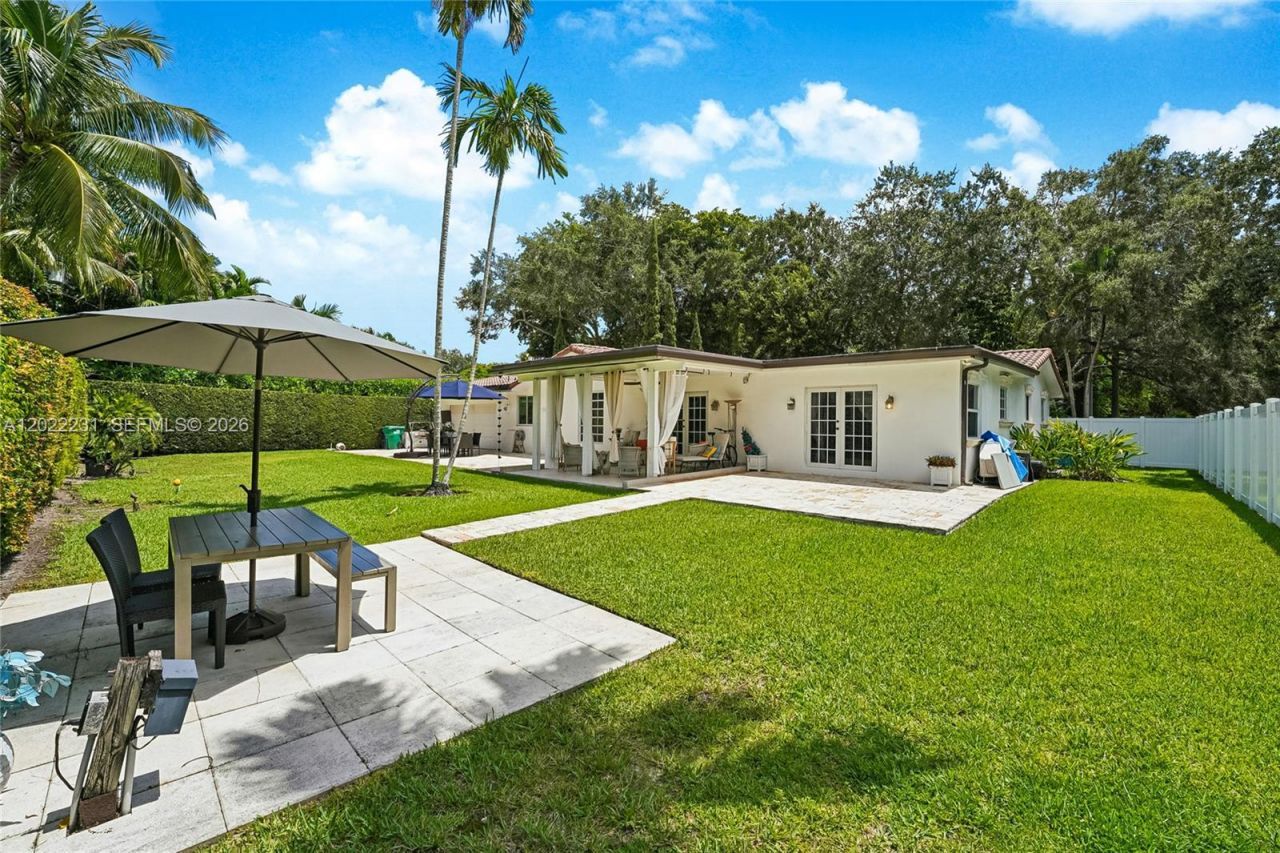 7980 SW 52nd Ave, Miami, FL 33143 Photo