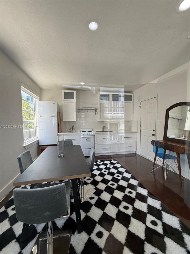 723 2nd St , Unit 8, Miami Beach, FL 33139 Photo
