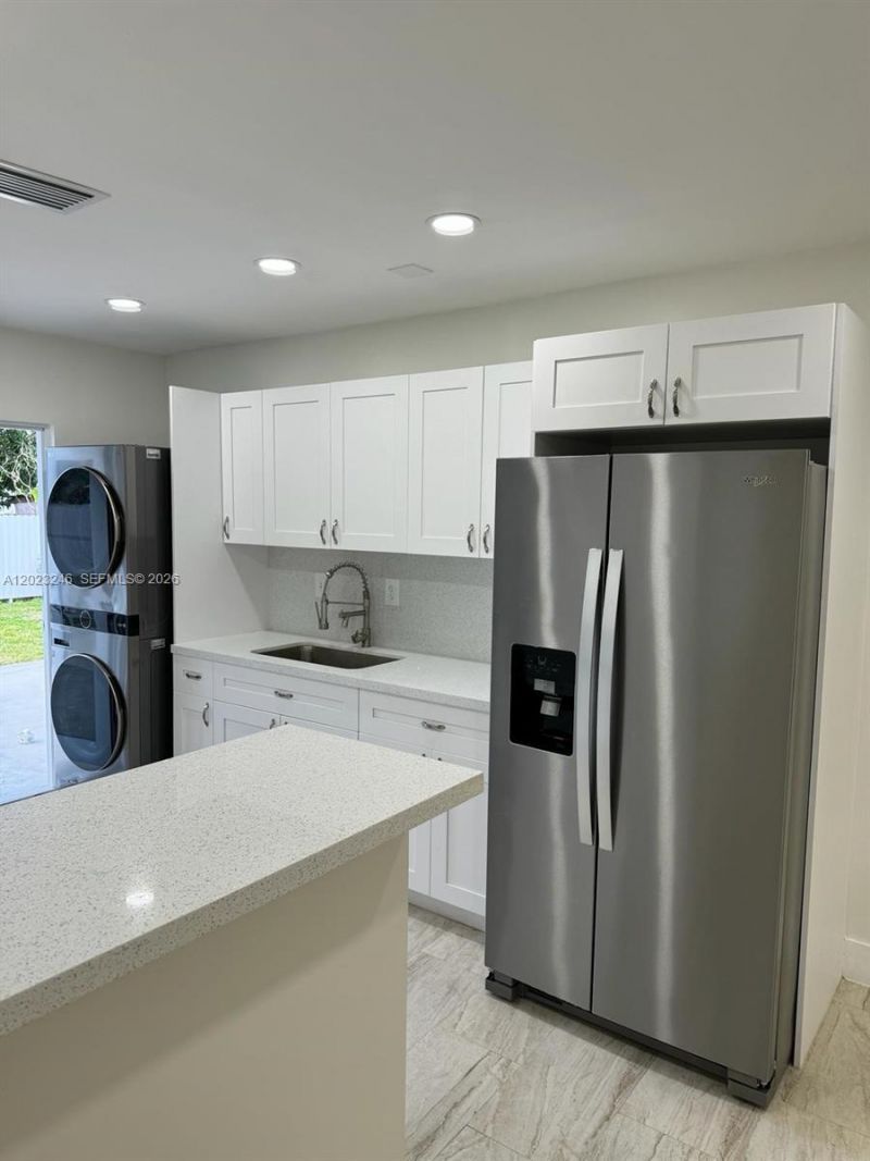 1222 NW 102nd St , Unit 2, Miami, FL 33147 Photo