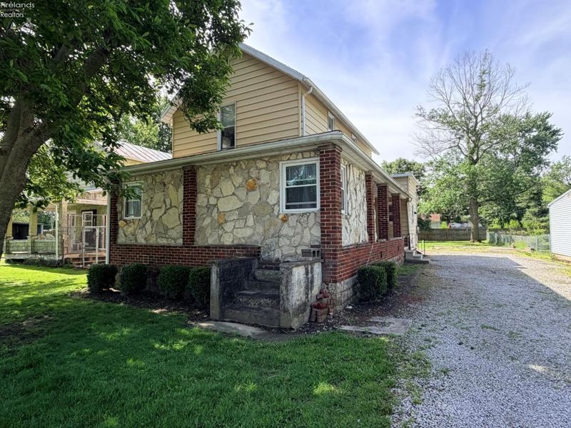 516 E State Route 18, Tiffin, OH 44883 Photo 18