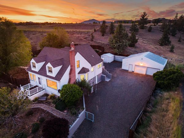 1937 NE Laughlin Road, Prineville, OR 97754