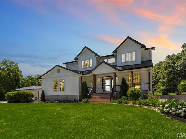 21762 Country Life Acres , Warrenton, MO 63383