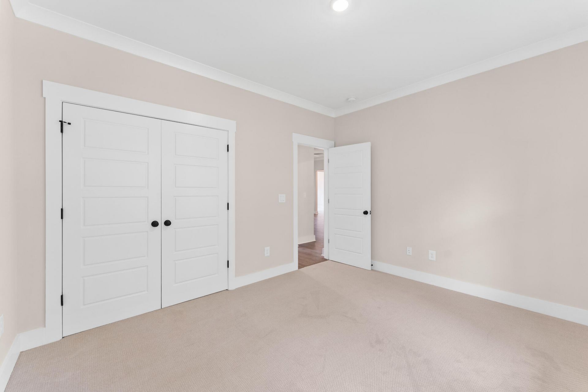 7817 Little Britton Road Photo 12