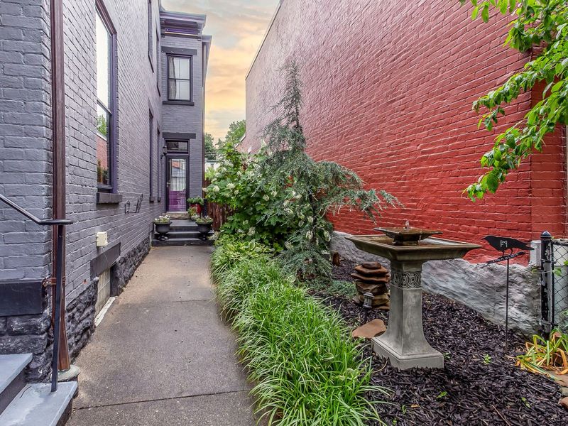 835 Monroe Street, Newport, KY 41071 Photo 4