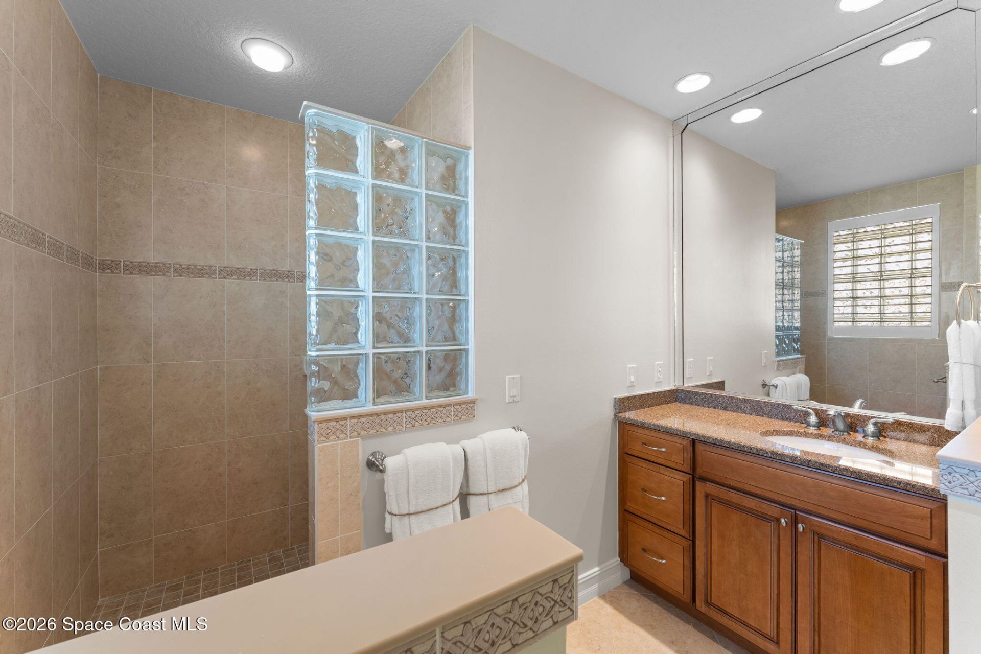 1 Indian River Avenue, Unit 201, Titusville, FL 32796 Photo