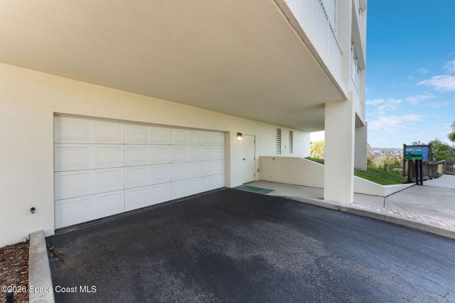 1 Indian River Avenue, Unit 201, Titusville, FL 32796 Photo