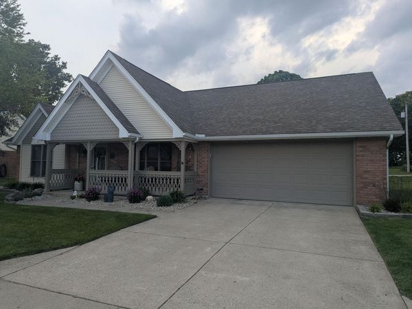 1602 Oldham Drive, Springfield, OH 45503