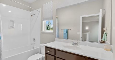 211 Rochdale St, Roseville, CA 95661 Photo