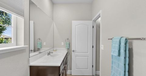 211 Rochdale St, Roseville, CA 95661 Photo