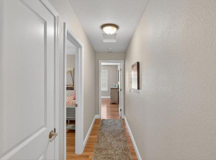 7064 Riverside Blvd, Sacramento, CA 95831 Photo