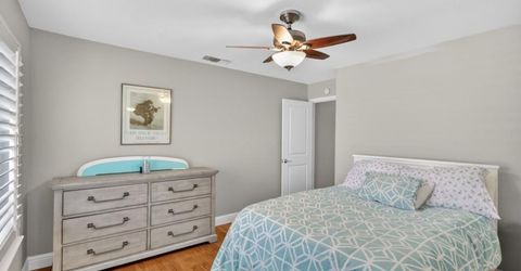 7064 Riverside Blvd, Sacramento, CA 95831 Photo