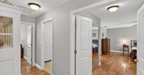 7064 Riverside Blvd, Sacramento, CA 95831 Photo
