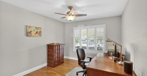 7064 Riverside Blvd, Sacramento, CA 95831 Photo