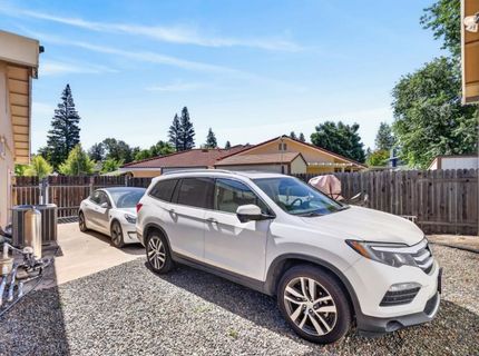 7064 Riverside Blvd, Sacramento, CA 95831 Photo