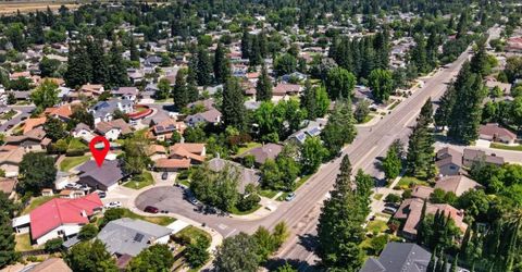 7064 Riverside Blvd, Sacramento, CA 95831 Photo