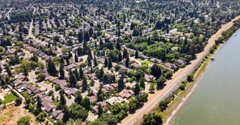 7064 Riverside Blvd, Sacramento, CA 95831 Photo
