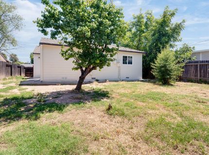5511 Georgia Dr, North Highlands, CA 95660 Photo