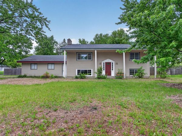 7856 Florida Circle N, Brooklyn Park, MN 55445