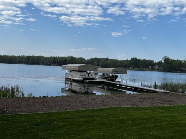 2405 Chad Court , Harris, MN 55032