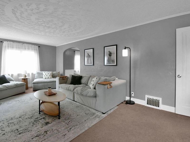 955 Maumee Avenue , Mansfield, OH 44906 Photo 4