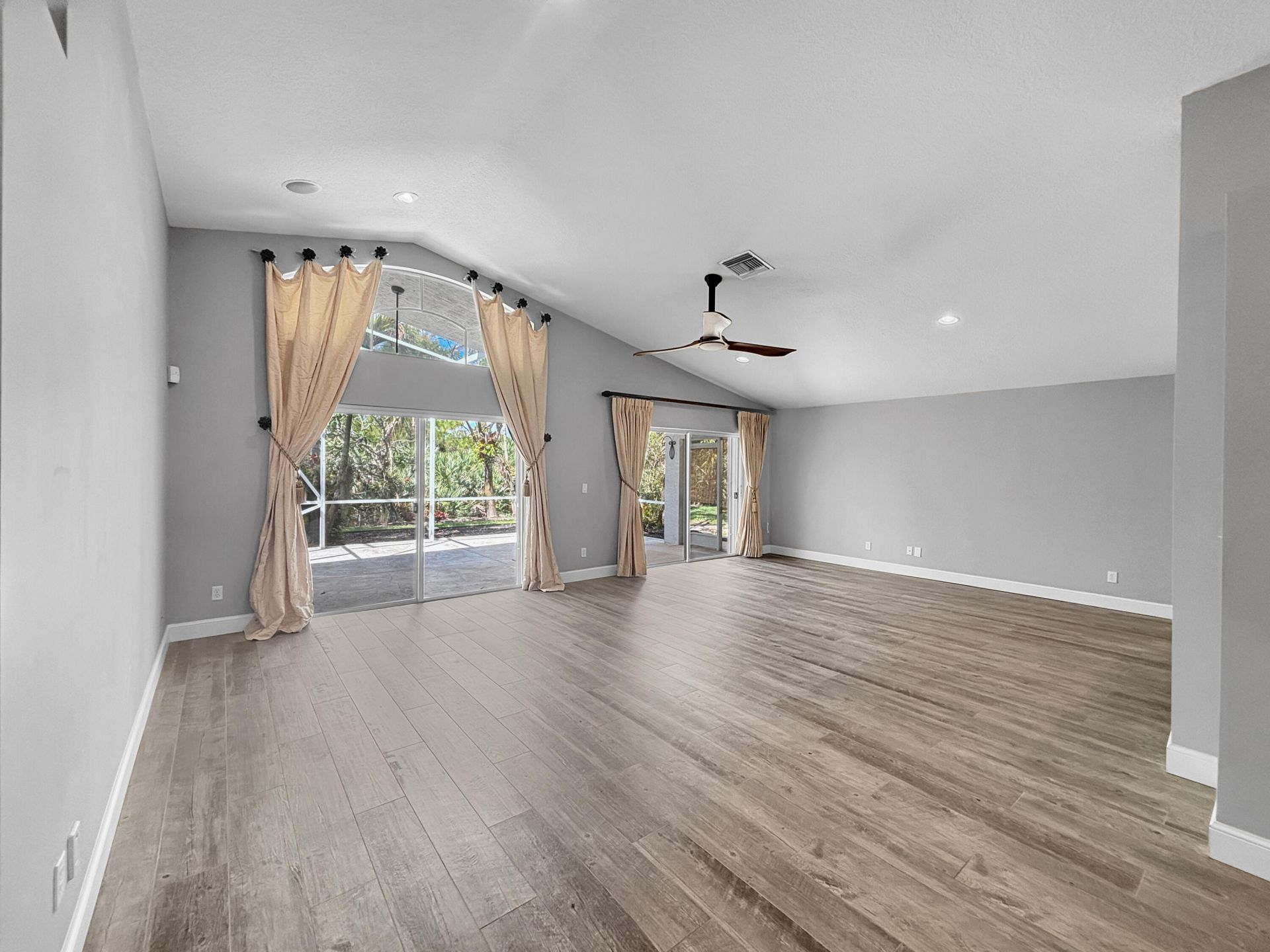 829 SE Westminster Place, Stuart, FL 34997 Photo