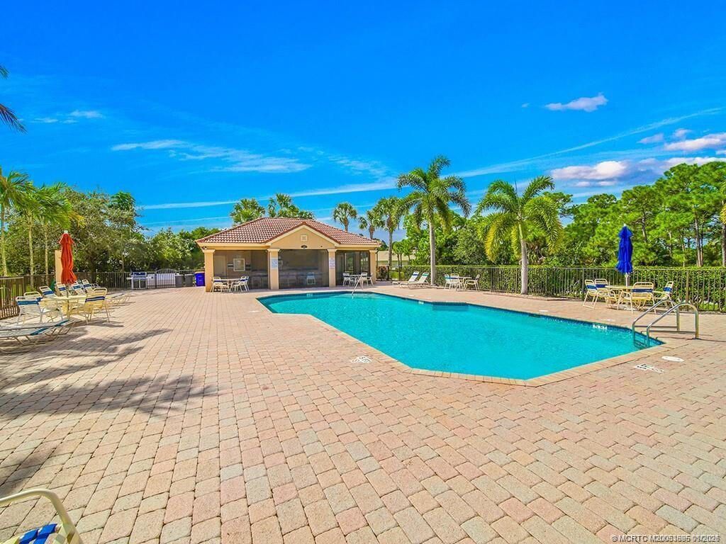 829 SE Westminster Place, Stuart, FL 34997 Photo