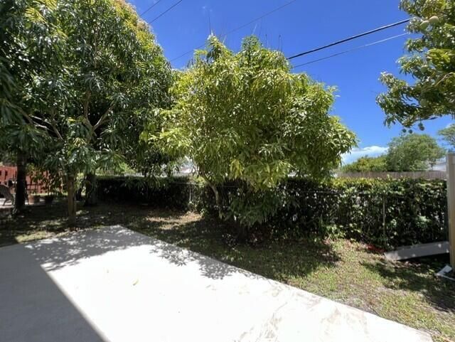 239 Leland Lane, Greenacres, FL 33463 Photo