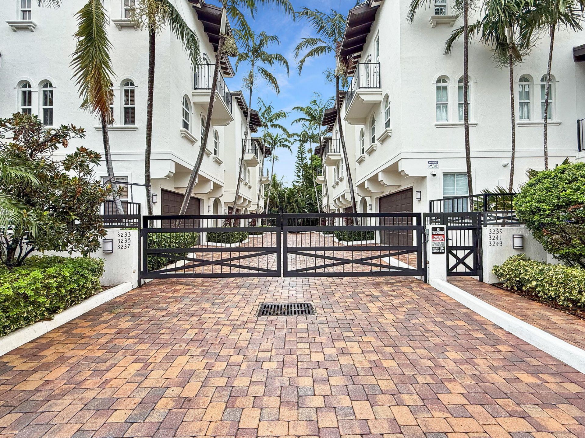 3235 NE 13th Street, Pompano Beach, FL 33062 Photo