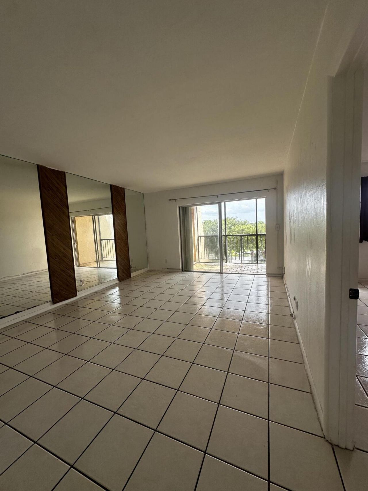13707 Kendale Lakes Circle, Unit Ph13, Miami, FL 33183 Photo