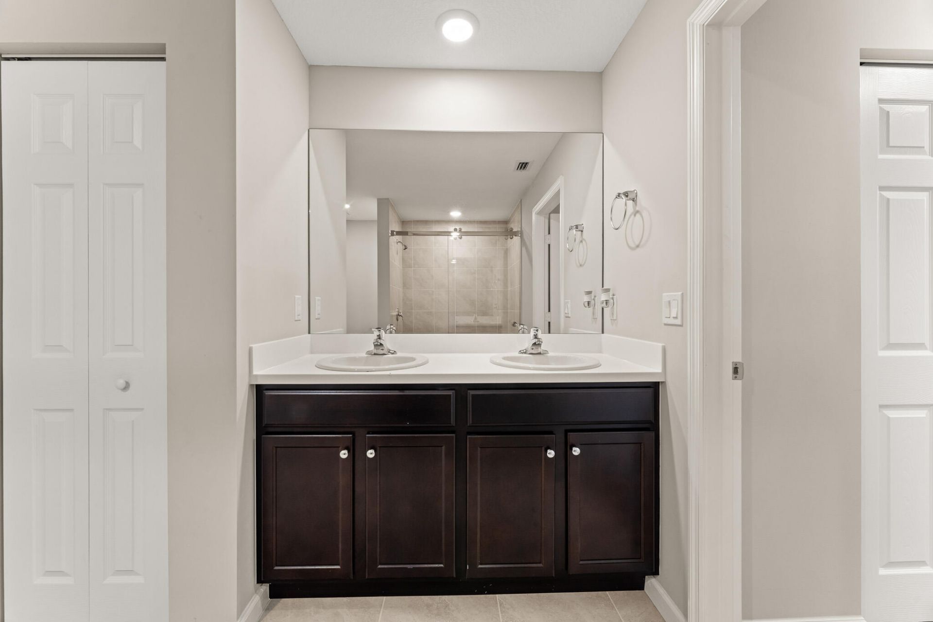 5847 NW Gillespie Avenue, Port Saint Lucie, FL 34986 Photo
