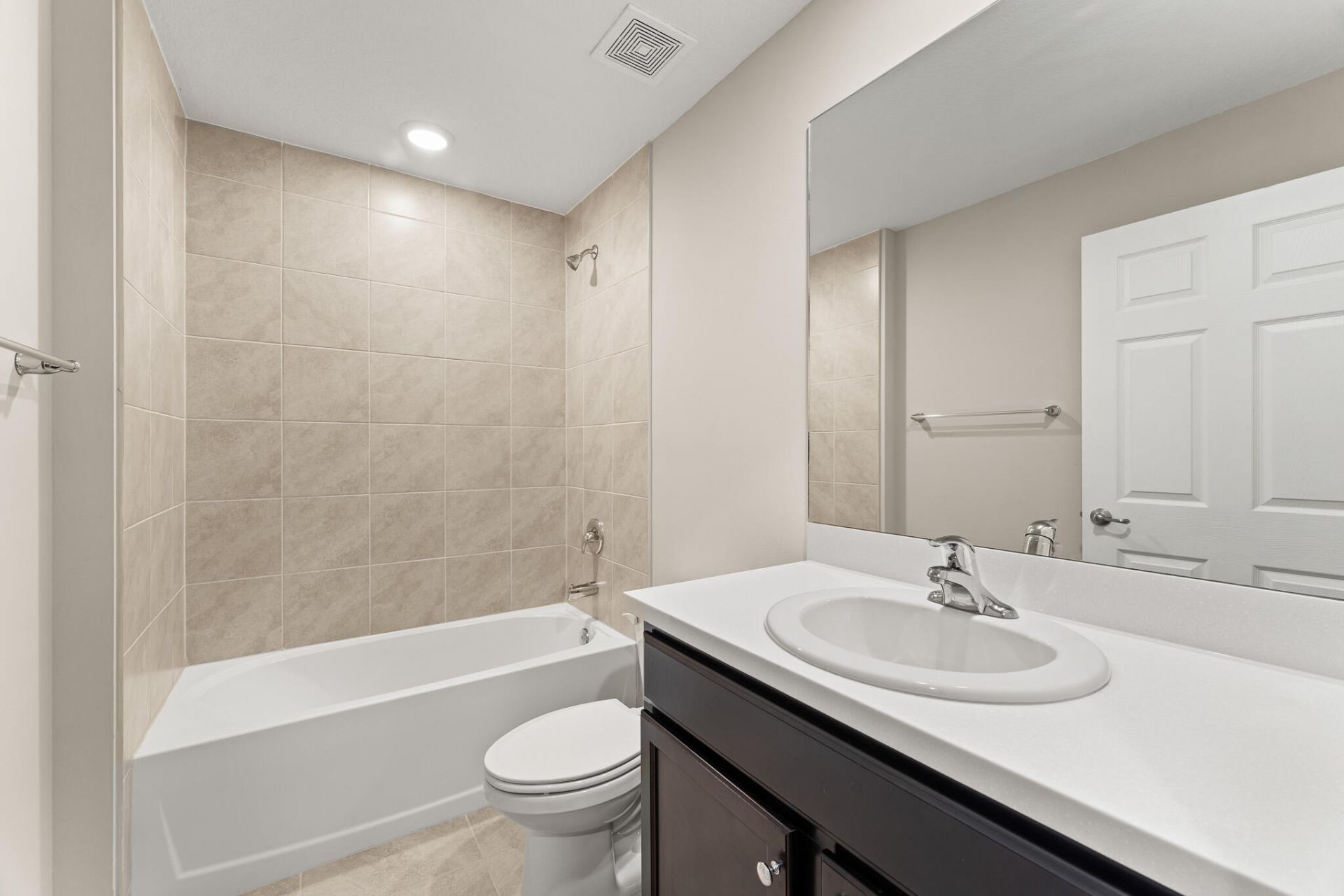 5847 NW Gillespie Avenue, Port Saint Lucie, FL 34986 Photo