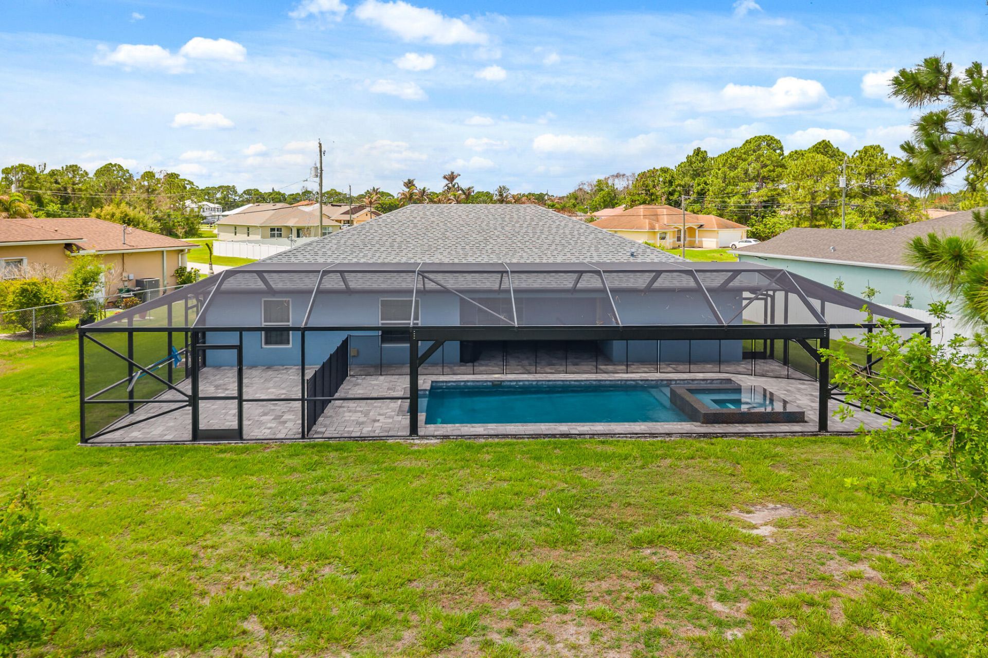 5847 NW Gillespie Avenue, Port Saint Lucie, FL 34986 Photo
