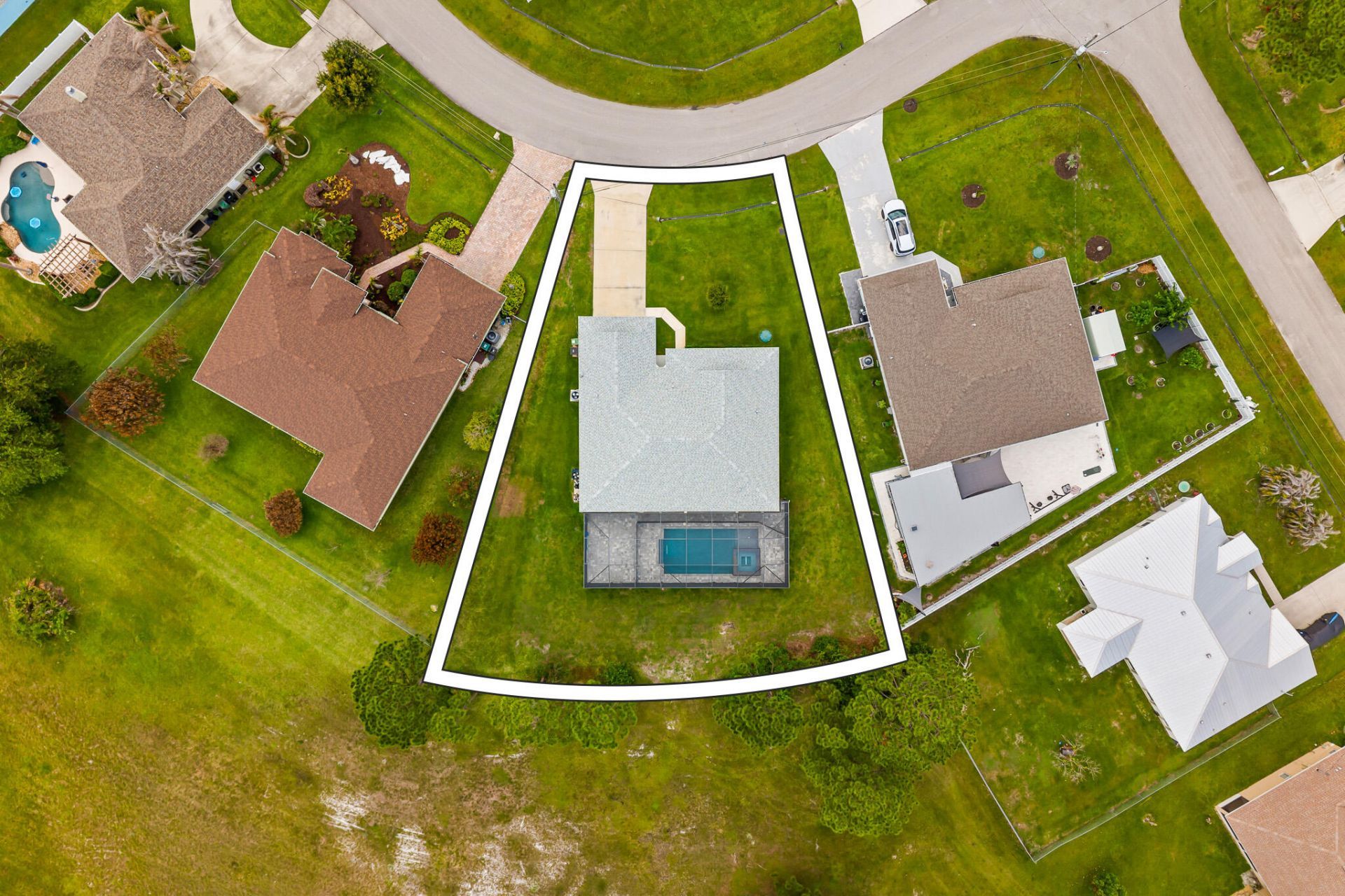 5847 NW Gillespie Avenue, Port Saint Lucie, FL 34986 Photo