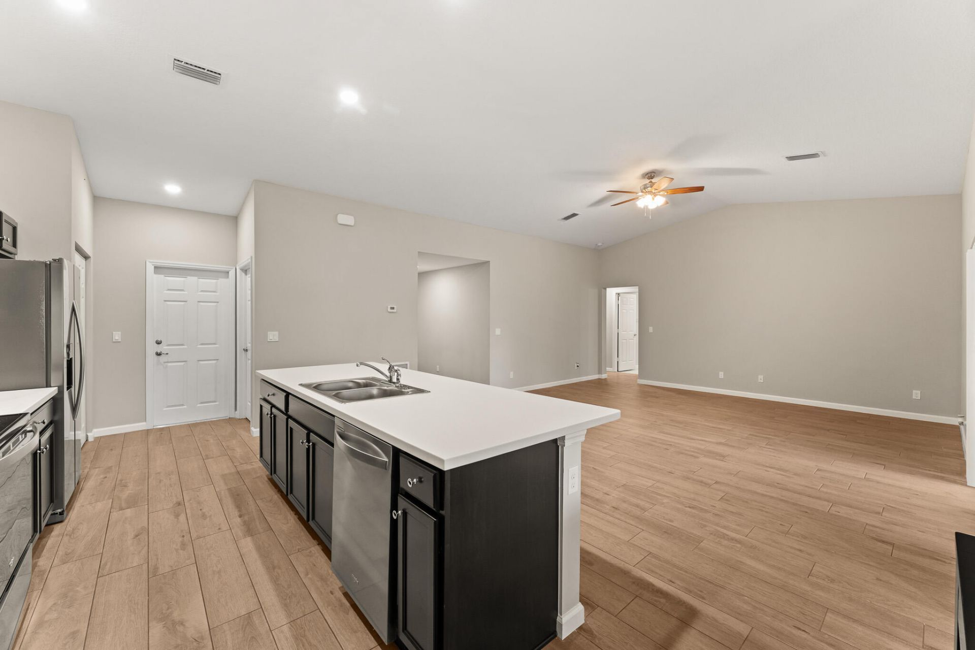 5847 NW Gillespie Avenue, Port Saint Lucie, FL 34986 Photo