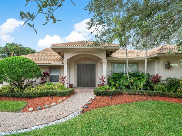45 Dunbar Road, Palm Beach Gardens, FL 33418