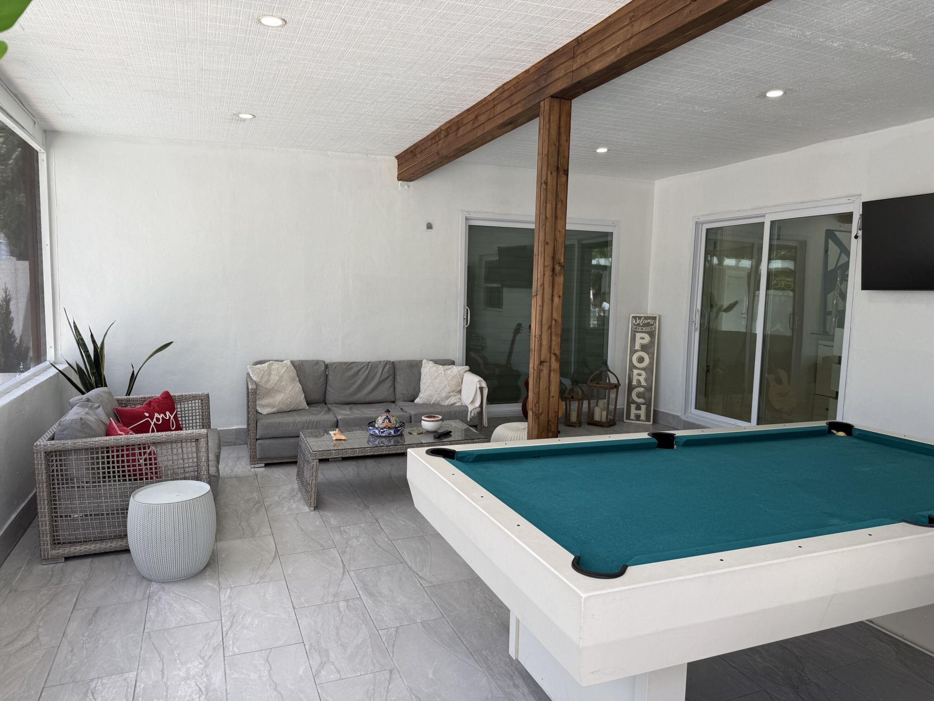 6861 Park Street, Hollywood, FL 33024 Photo