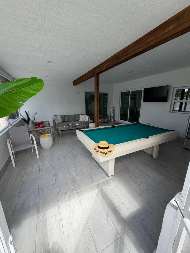 6861 Park Street, Hollywood, FL 33024 Photo