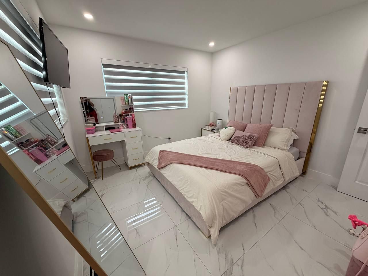 6861 Park Street, Hollywood, FL 33024 Photo