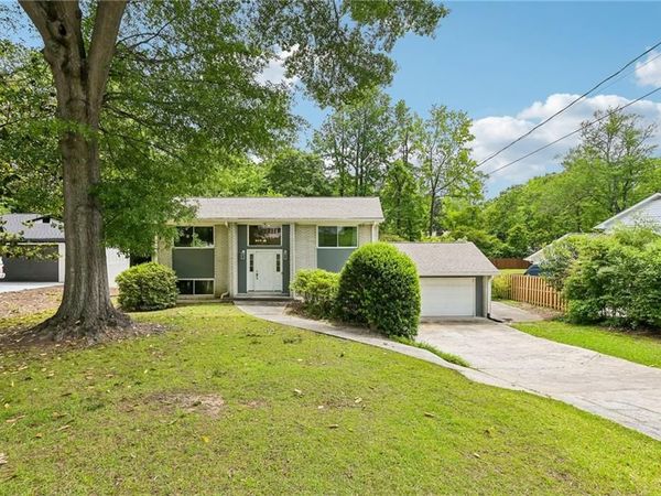 3825 Leander Court, Tucker, GA 30084