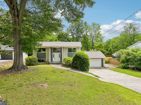 3825 Leander Court, Tucker, GA 30084