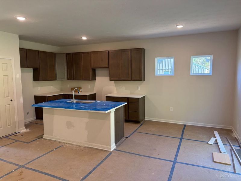 531 Trison Drive, Cincinnati, OH 45233 Photo 2